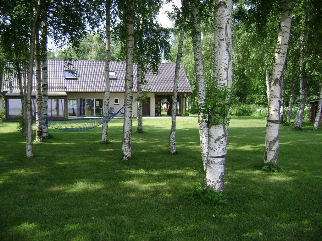 Mere Holiday House Villa Salme Екстериор снимка